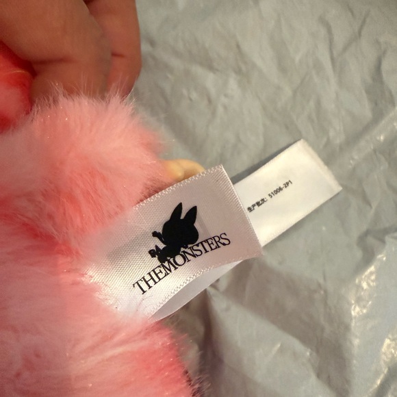 Labubu doll - Picture 4 of 6